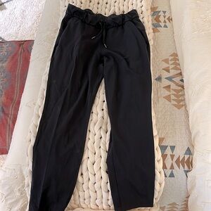 Lululemon tapered leg pants